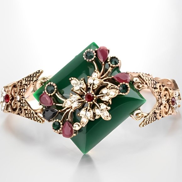Emerald Green Stone With Vintage Gold Tone Kinel Turkish Bracelet For Women - Picture 1 of 4